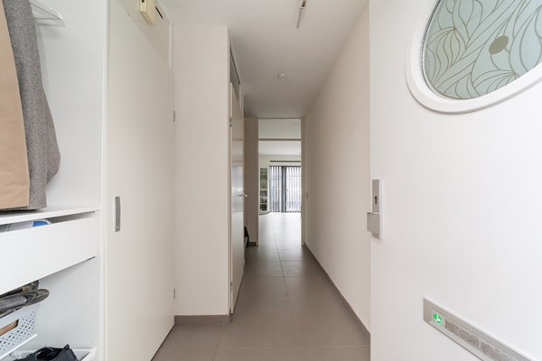 Medium property photo - Van Pomerenvaart 2, 2497 WZ Den Haag